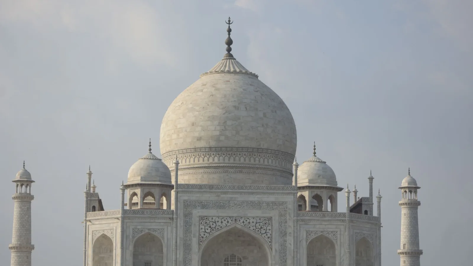 Aagra