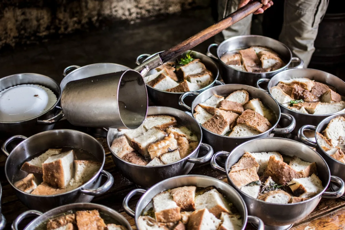 Auli Uttarakhand Local Food Cuisine